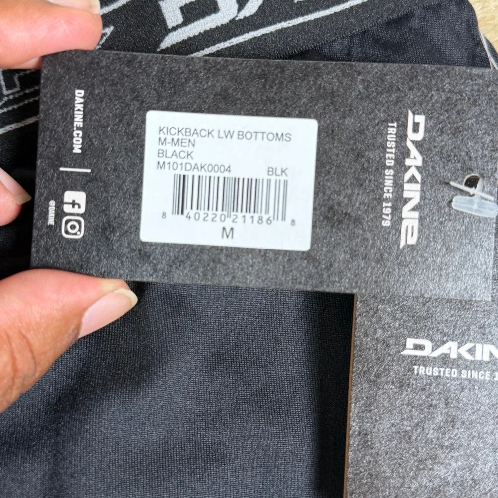 Dakine Men Kickback LW Bottoms Black Base Layer Thermal Pants M101DAK0004 Size M
